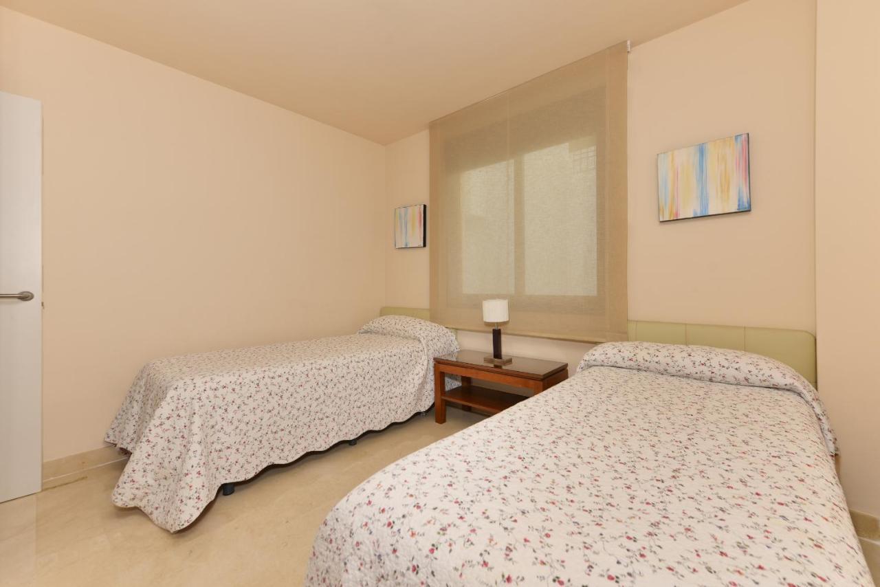 Apartamento De 2 Dormitorios En Torrox Costa Luaran gambar